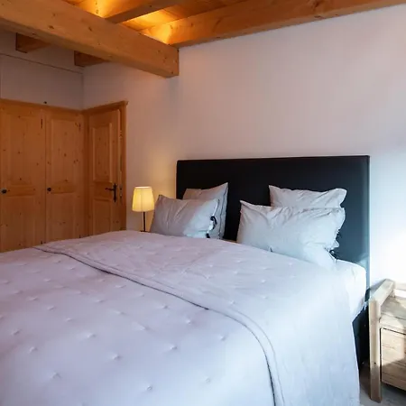 Exklusive Dachwohnung Mit Herrlicher Aussicht Apartment Klosters